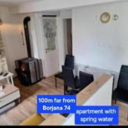 Apartma Nadiza *
