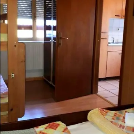 Apartma Nadiza Borjana107 *